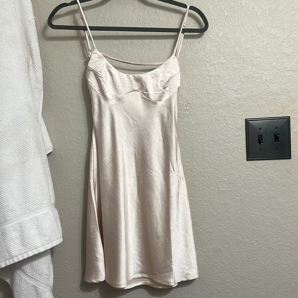 Nice dress brand new princess polly